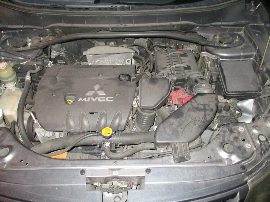 Продажа Mitsubishi Outlander XL 2.4 (170Hp) (4B12) 4WD CVT по запчастям