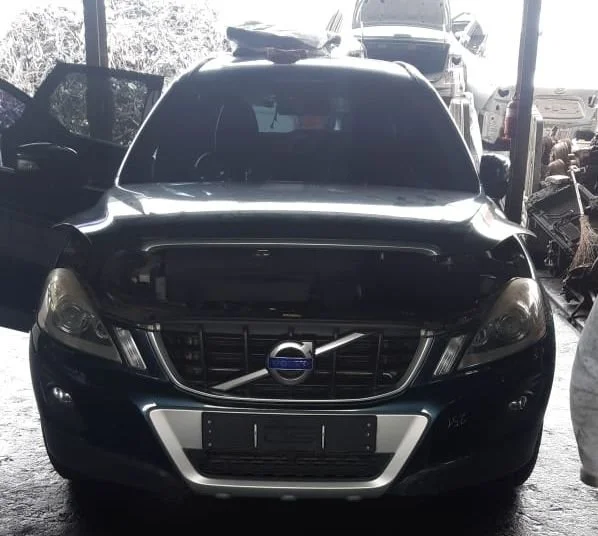 Продажа Volvo XC60 2.4D (205Hp) (D5244T10) 4WD AT по запчастям