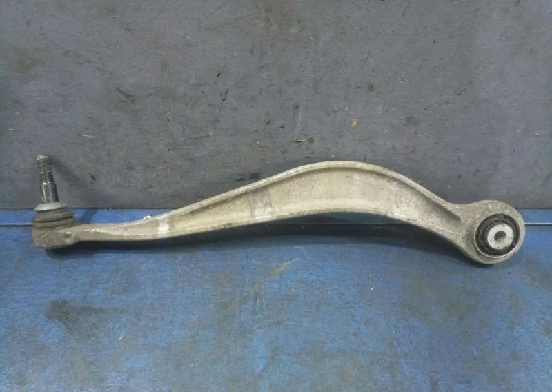 Штанга BMW 5 F10