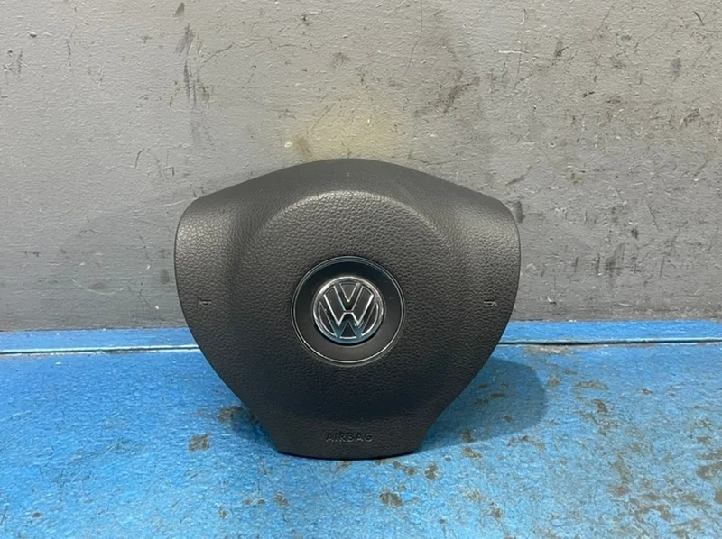 Подушка в руль Volkswagen Passat B7