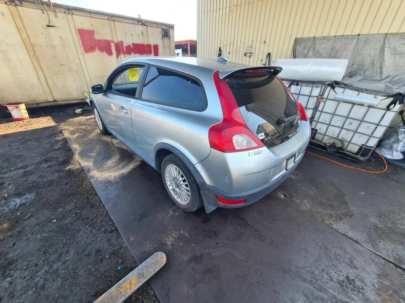 Продажа Volvo C30 2.4 (170Hp) (B5244S4) FWD AT по запчастям