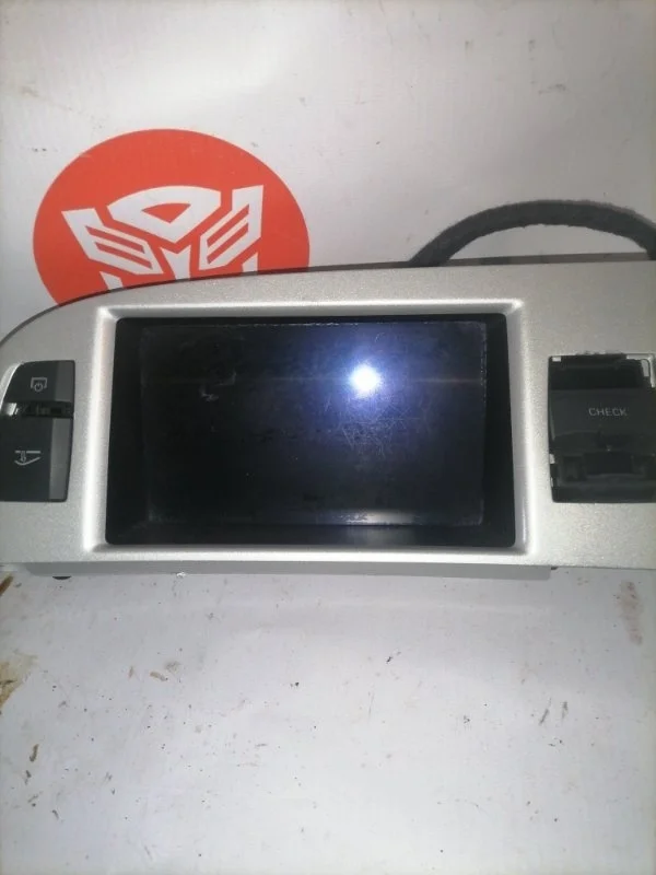 Дисплей информационный Audi A6 2010 4F5