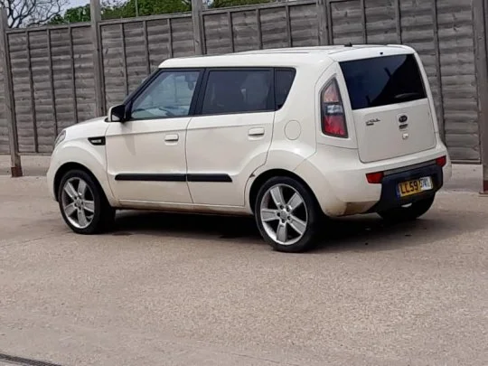 Продажа Kia Soul 1.6 (124Hp) (G4FC) FWD MT по запчастям