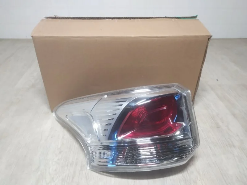 Фонарь в крыло MITSUBISHI OUTLANDER 3 2012- GF2W, GF3W, GF4W, GF6V, GF6W, GF7W,