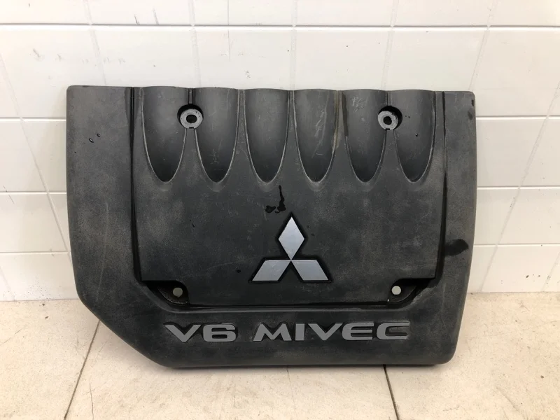 Крышка двигателя MITSUBISHI OUTLANDER XL 2006 2007 2008 2009 2010 2011 2012 CW1W, CW4W, CW5W, CW6W, CW7W, CW8W