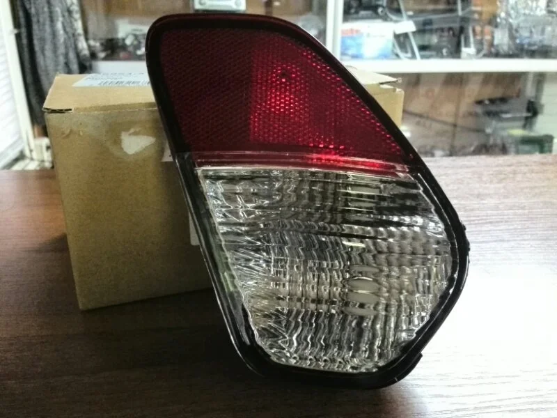 Фонарь в бампер MITSUBISHI OUTLANDER 3 2015 2016 2017 2018 2019 2020 GF2W, GF3W, GF4W, GF6V, GF6W, GF7W,