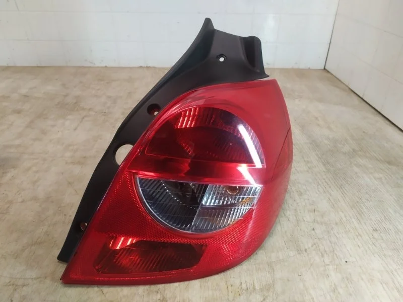 Фонарь в крыло RENAULT CLIO 2005-2012
