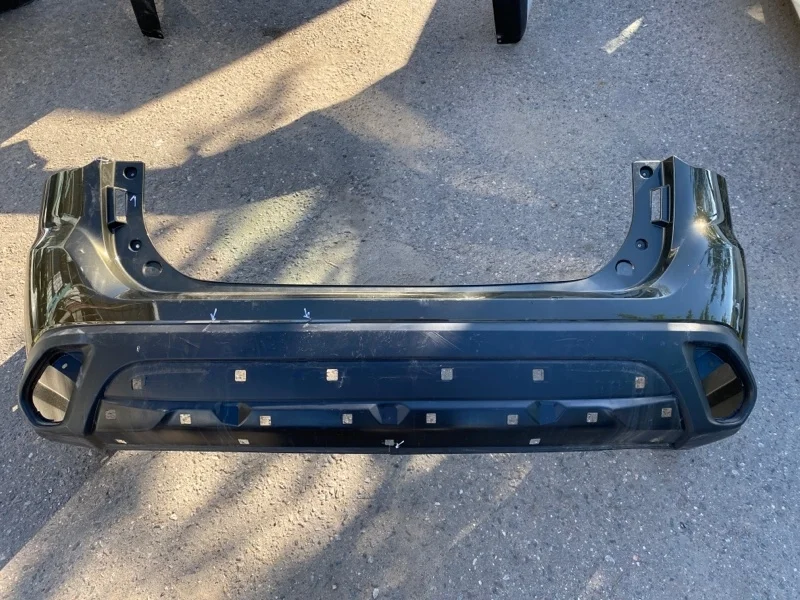 Бампер MITSUBISHI OUTLANDER 3 2018 2019 2020 2021