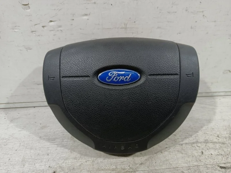 Подушка безопасности (в руль) Ford Fusion (01-12)