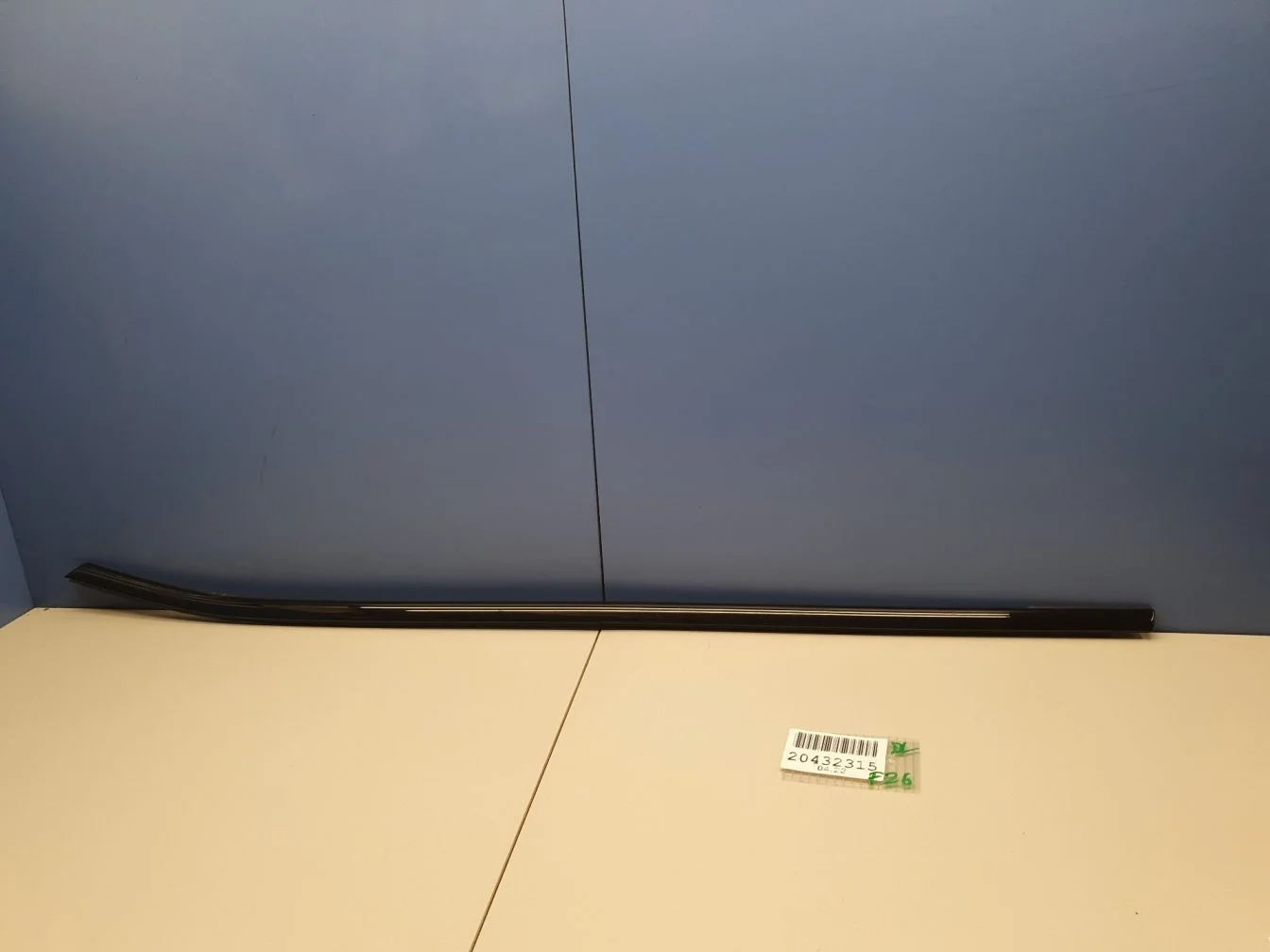 Молдинг стекла передней левой двери для BMW X4 F26 2014-2018