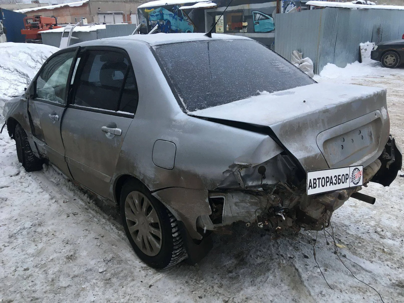 Продажа Mitsubishi Lancer 1.6 (98Hp) (4G18) FWD AT по запчастям