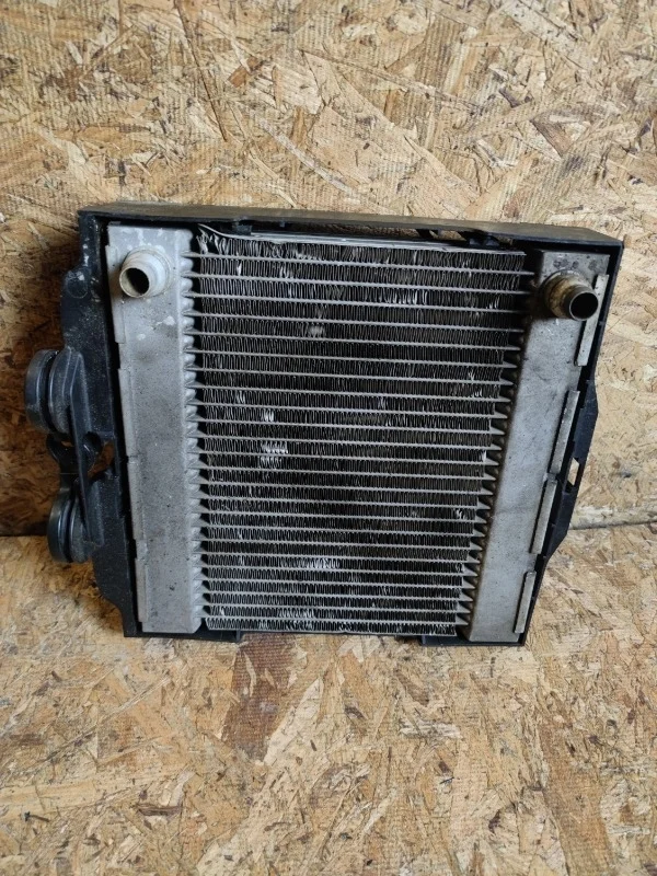 Радиатор охлаждения двигателя BMW 550i F10