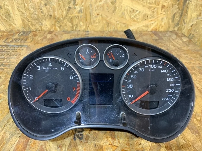 Панель приборов Audi A3 2004-2008 8P