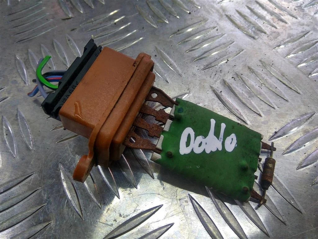 Резистор печки(Ежик)  Фиат Doblo