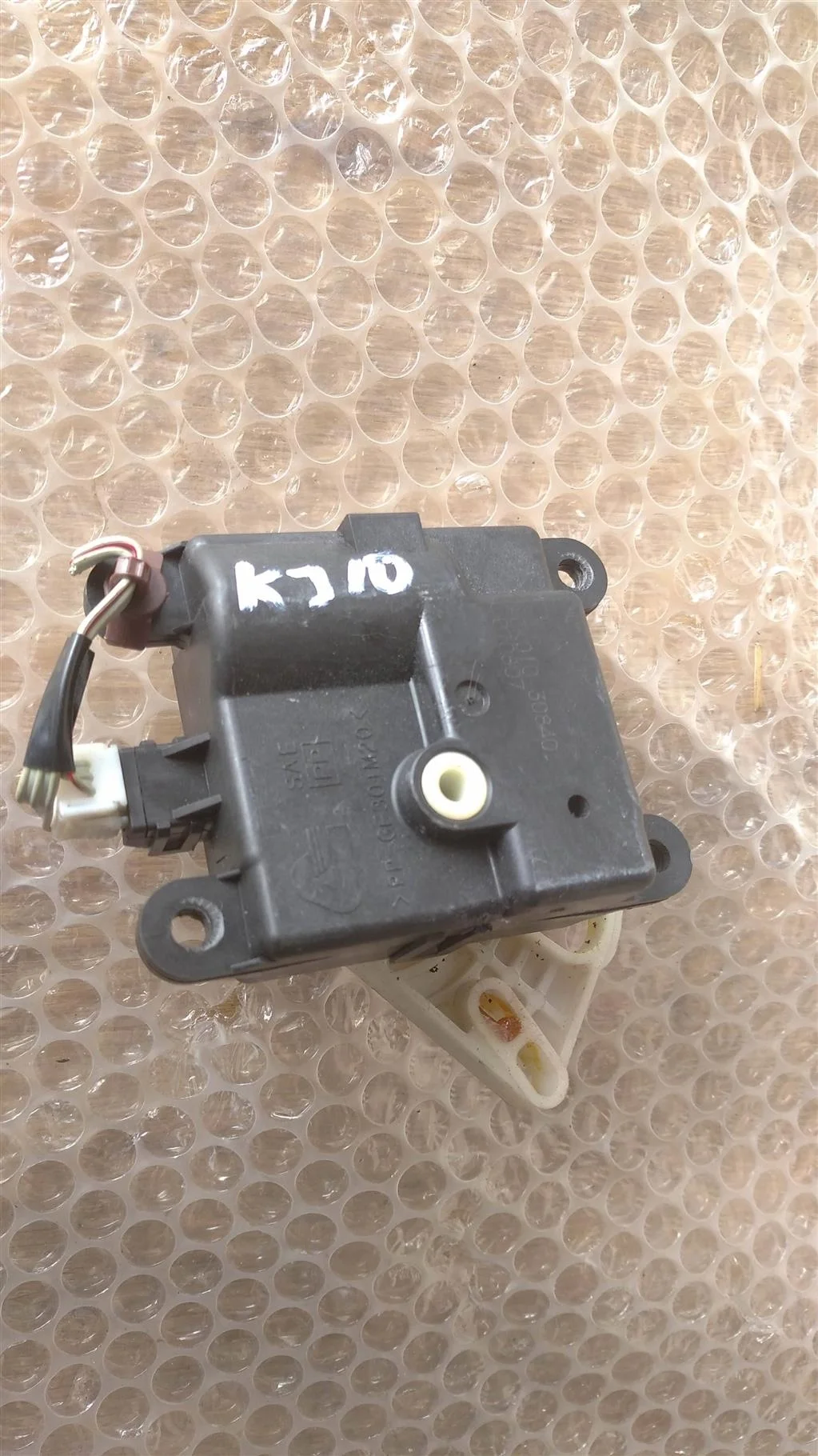 Б.у. сервопривод заслонки печки NISSAN QASHQAI J10 NISSAN QASHQAI J10