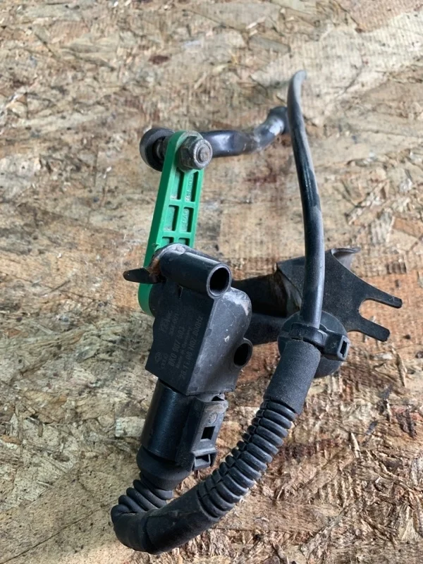 Датчик положения кузова Audi A4 2007-2015 B8