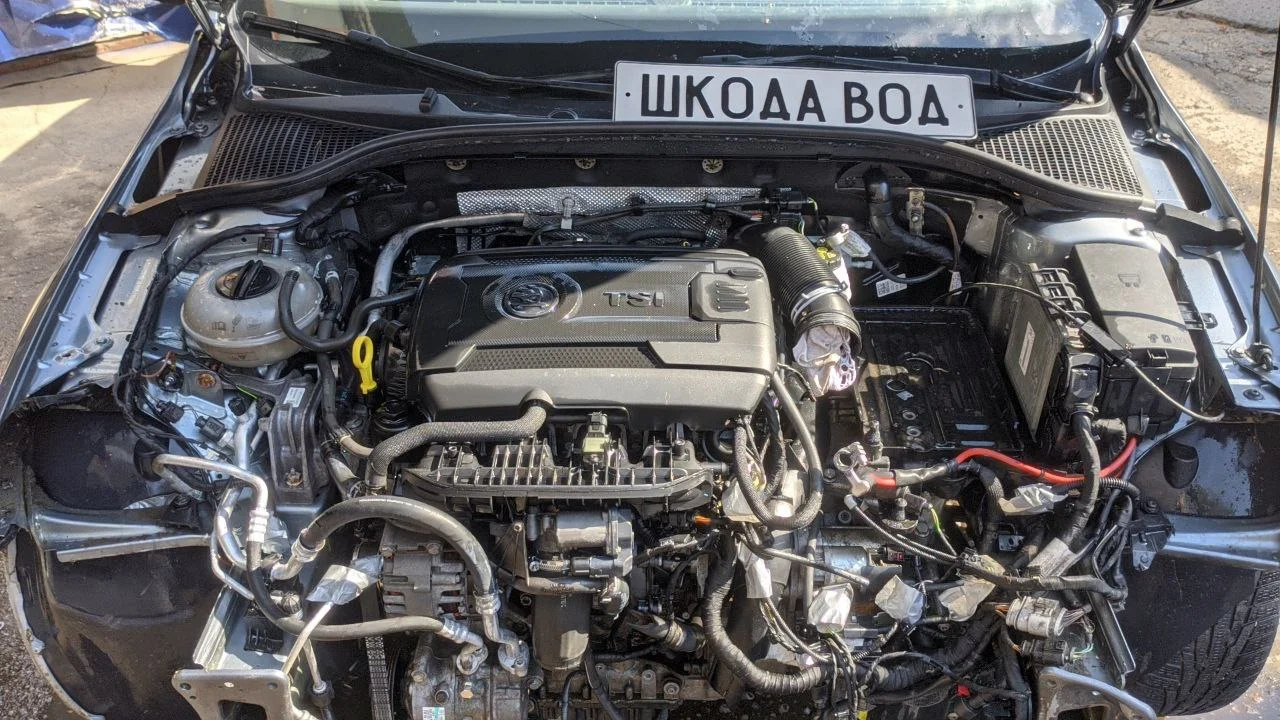 Продажа Skoda Octavia 1.8 (180Hp) (CJSA) FWD BOT по запчастям
