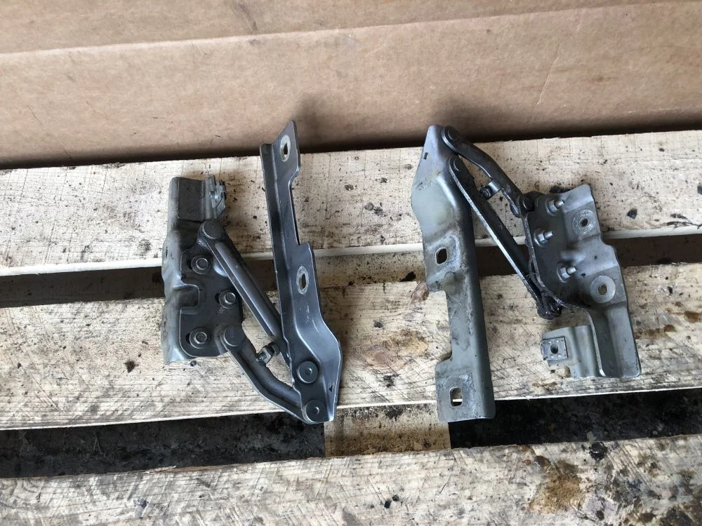 комплект петля капота opel astra J