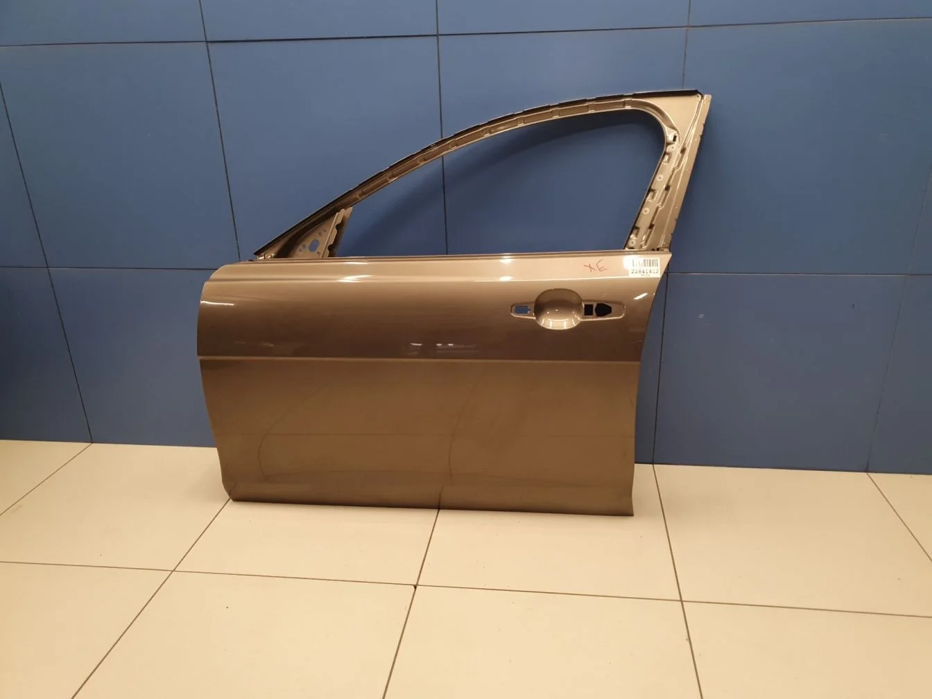 Дверь левая передняя для Jaguar XE X760 2015-
