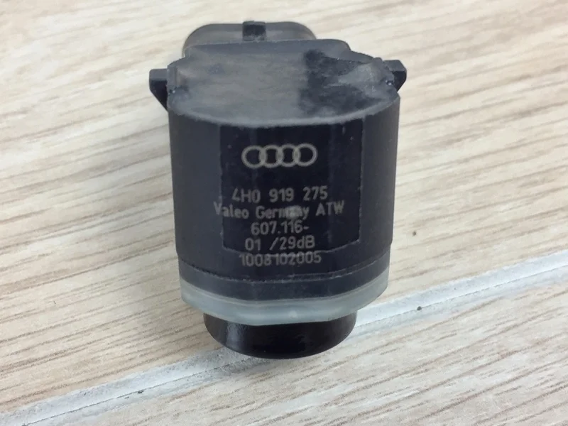 Датчик парктроника Audi Q7 2006-2015 4L