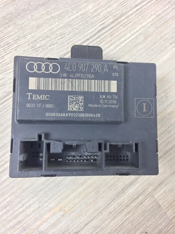 Блок управления двери Audi Q7 2006-2015 4L