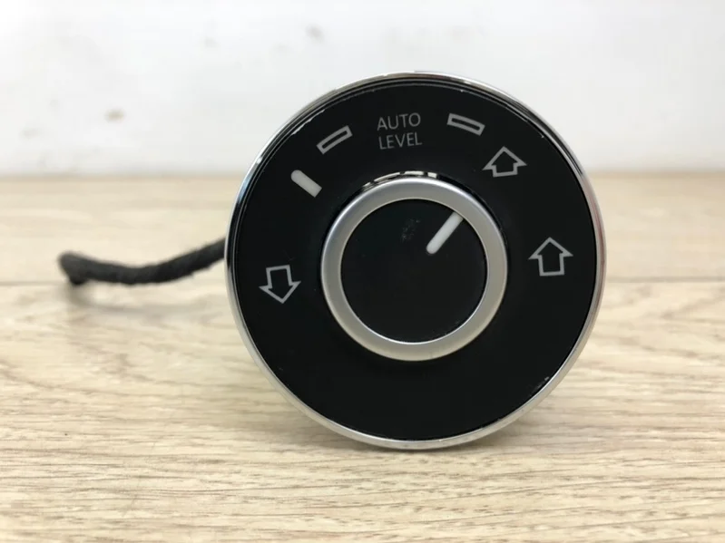 Кнопка переключения режимов подвески VW Touareg 2003-2010 7L