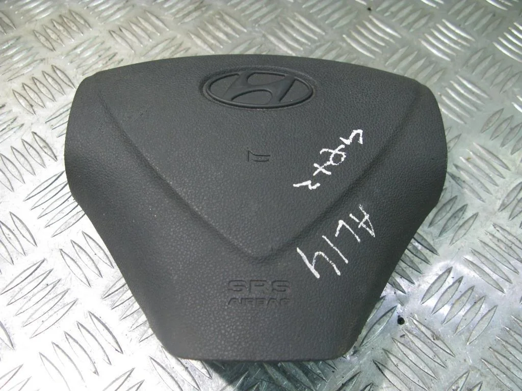 Подушка безопасности водителя Hyundai Getz TB 200