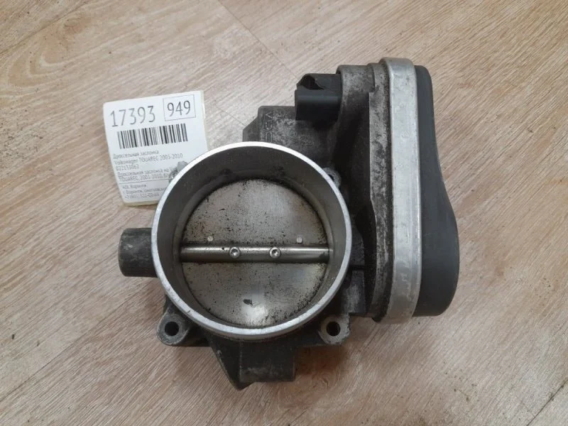 Дроссельная заслонка Volkswagen Touareg 2003-2010