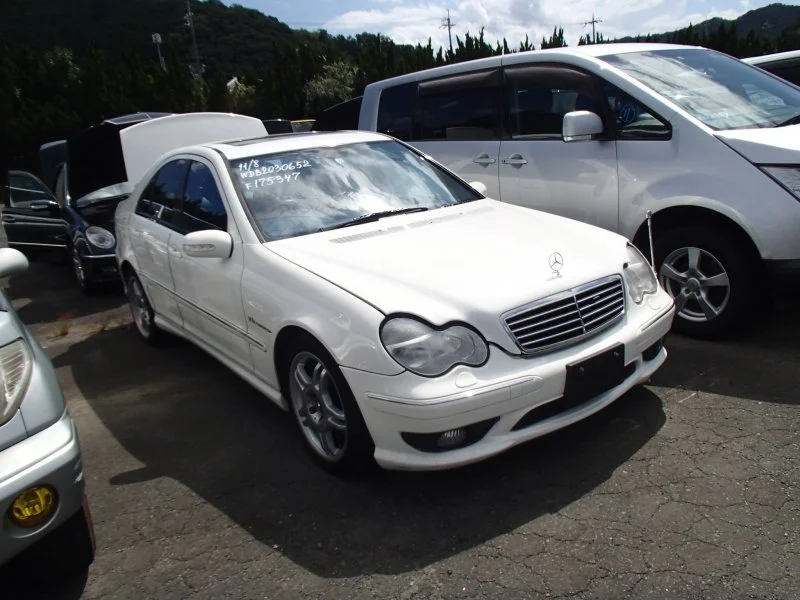 Продажа Mercedes-Benz C class 3.2 (354Hp) (112.961) RWD AT по запчастям