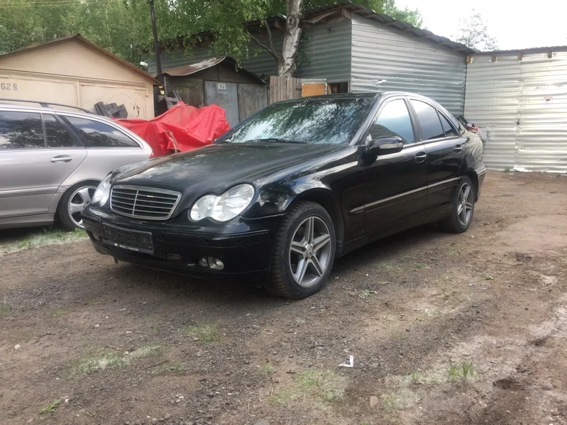 Продажа Mercedes-Benz C class 2.7D (170Hp) (612.962) RWD AT по запчастям