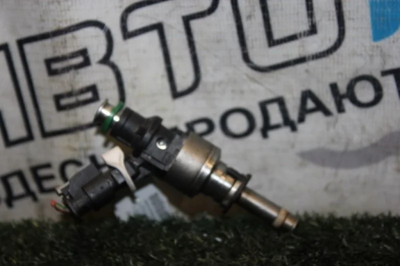 Форсунка топливная Audi A4 III 4F2 CHV CHVA