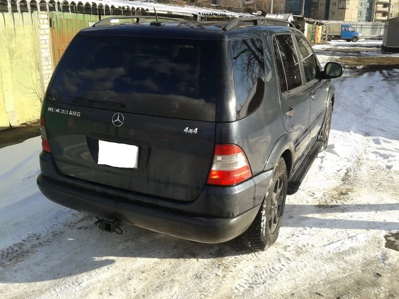 Продажа Mercedes-Benz M class 4.3 (275Hp) (113.942) 4WD AT по запчастям