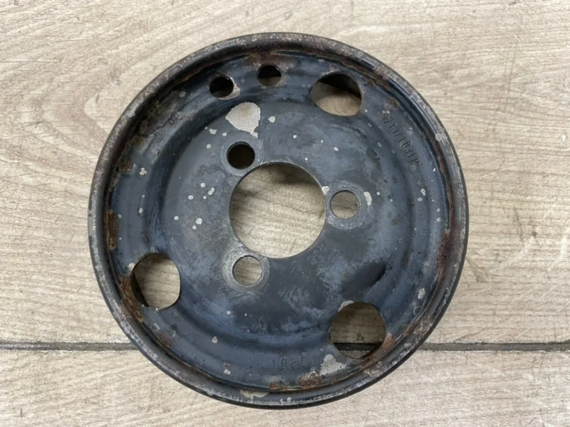 Шкив водяного насоса VW Touareg 2 2010-2018 7P