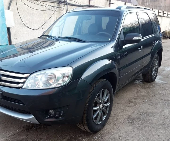 Продажа Ford Escape 2.3 (145Hp) (DURATEC 23) 4WD AT по запчастям