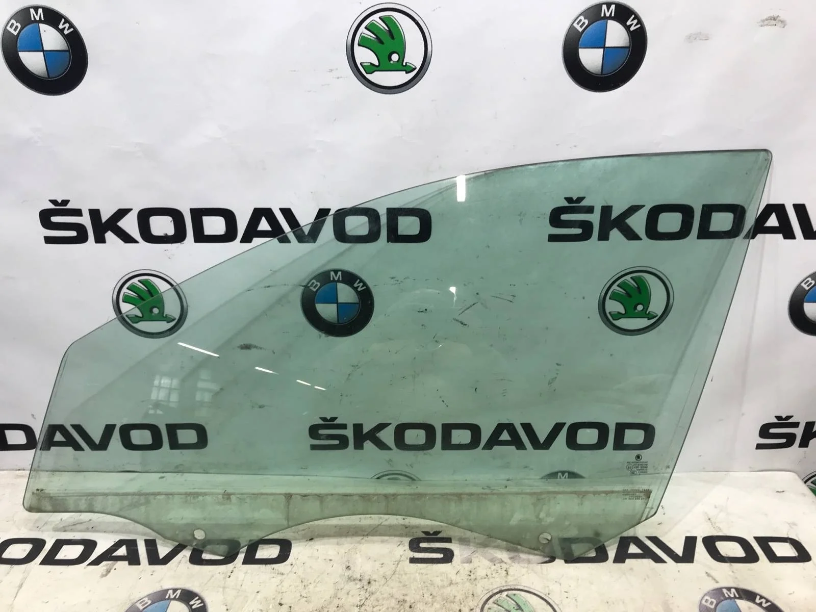 Стекло двери Skoda Octavia 2014 5E0845201A A7 (5E) 1.8 CJSA, переднее левое