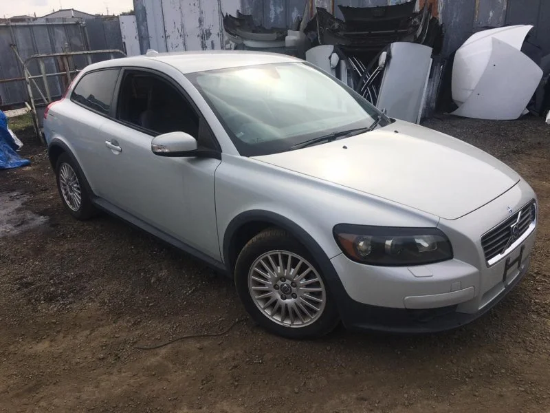 Продажа Volvo C30 2.4 (170Hp) (B5244S4) FWD AT по запчастям