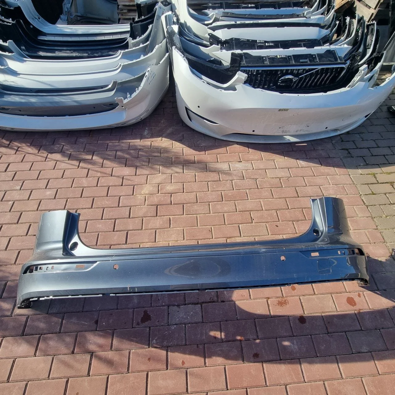 Бампер задний Volvo V60 2017+ Volvo XC60 Y20 2008-2017 Volvo XC60 2 2017-2021