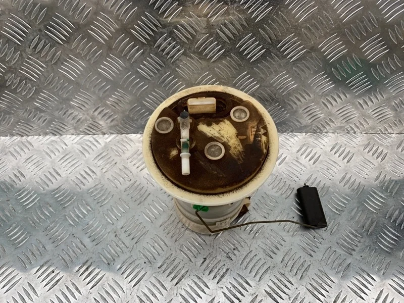 Насос топливный Citroen C4 2006 9680352880 1 1.6