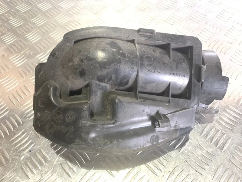 Резонатор воздушного фильтра Citroen C4 2012 1436Q9 1.6