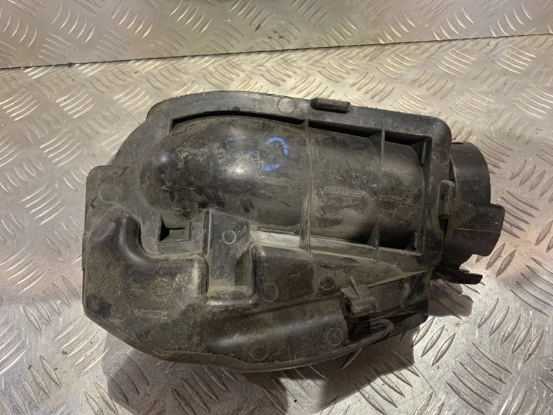 Резонатор воздушного фильтра Citroen C3 2013 1436Q9 2 1.6