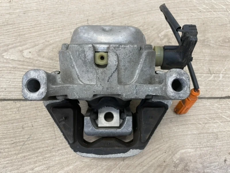 Подушка двигателя Audi A6 2011-2018 4G