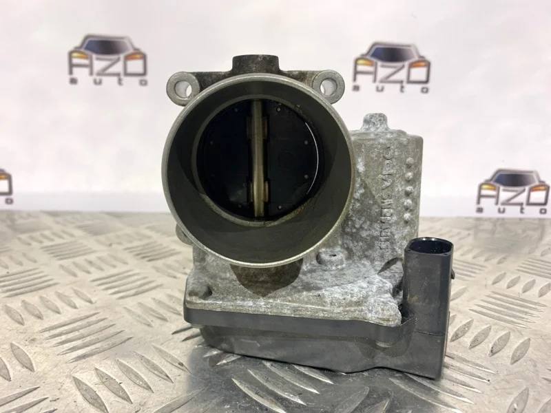 Дроссельная заслонка Volkswagen Jetta 03C133062C V 1.4