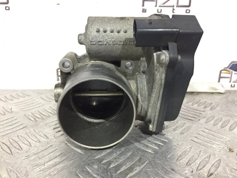 Дроссельная заслонка Volkswagen Golf 2009 03C133062C 6 1.4