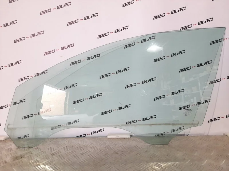 Стекло Volvo V50 2004 30779421, переднее левое
