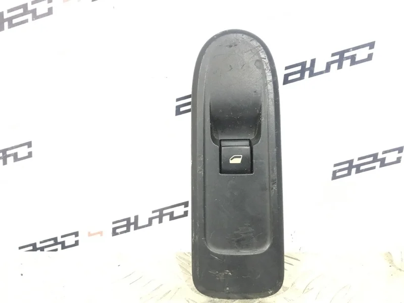 Блок управления стеклоподъемниками Peugeot 308 2008 96565184 4A/C