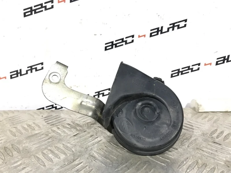 Звуковой сигнал Volvo C30 2007 30796711 B5254T5