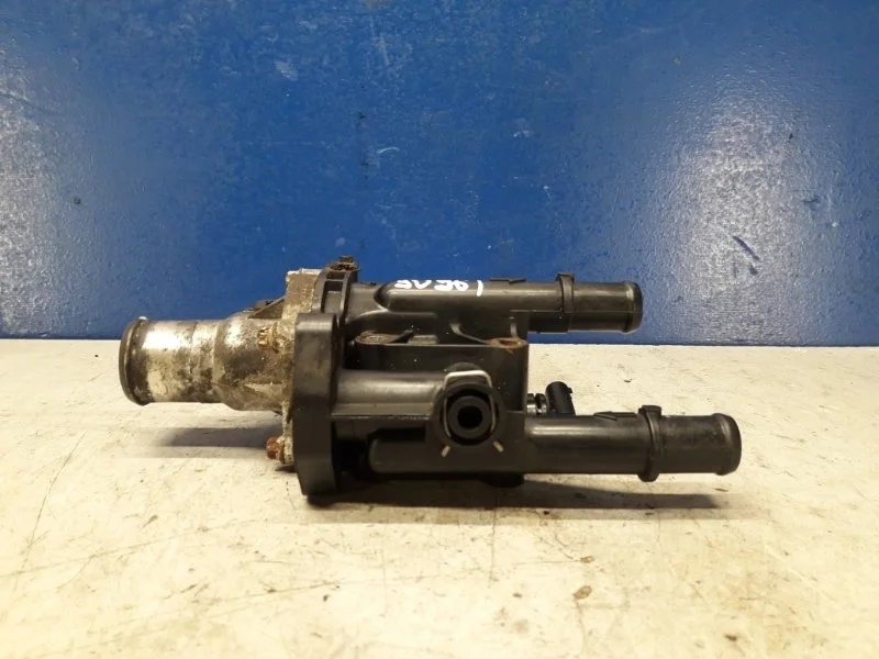 Корпус термостата Opel Astra H 2004-2014 55353311 1.8 Z18XER