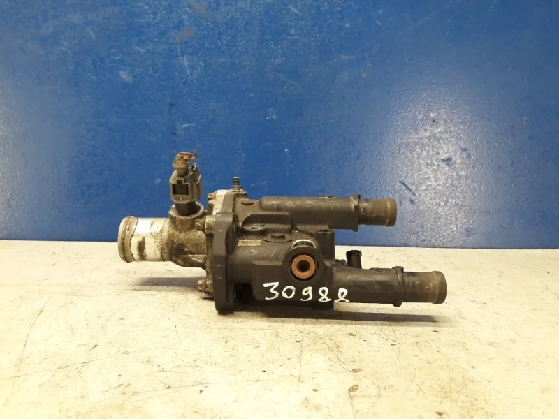 Корпус термостата Opel Astra H 2004-2014 55353311 1.8 Z18XER