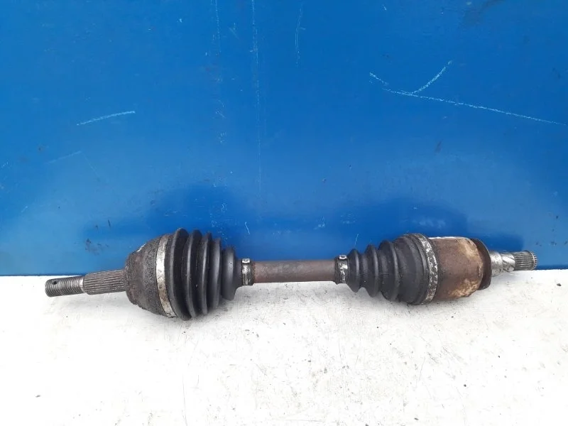 Привод Nissan Navara D40 2005-2014 39100EB300 2.5 YD25, передний