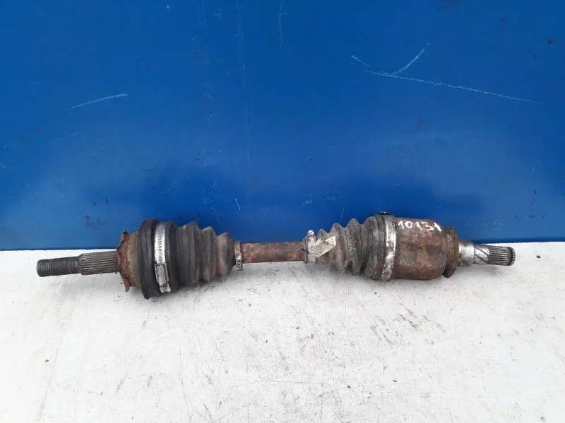 Привод Nissan Navara D40 2005-2014 39100EB300 2.5 YD25